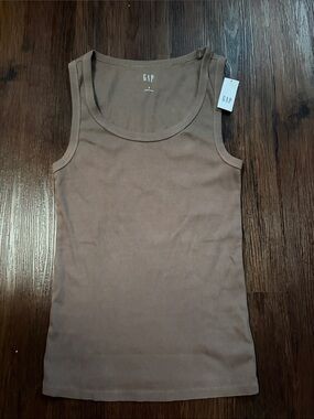GAP Ribbed Tank Top in Taupe Brown, brand new with tags women’s size S